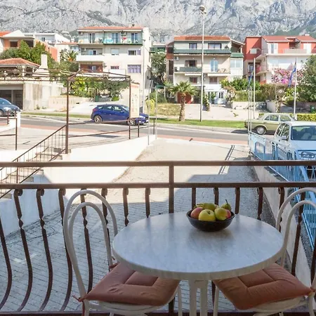 Mara Appartement Makarska