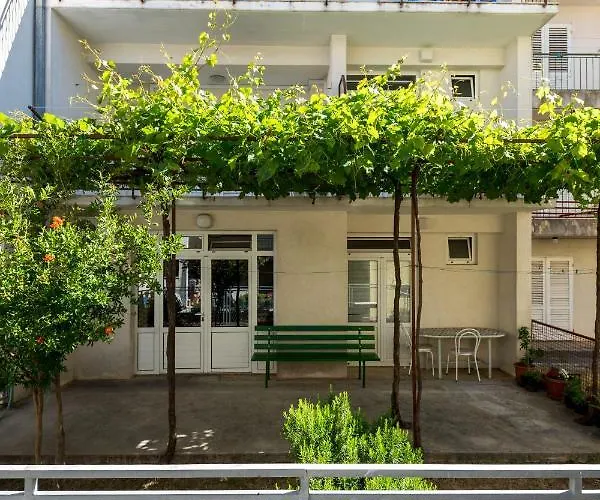 Apartment Mara