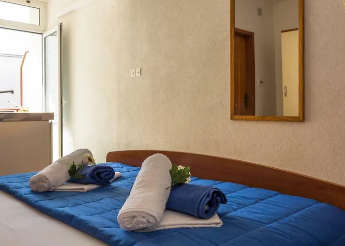 Mara Apartment