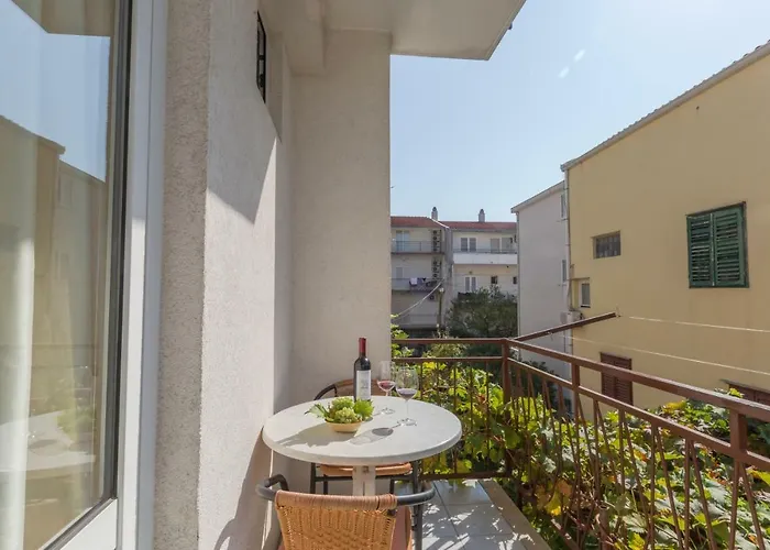Mara Apartment